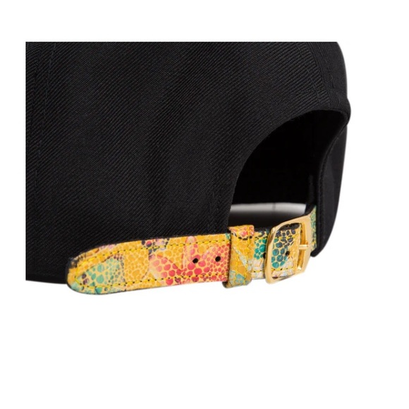 Daily Doses Monet Leather Strapback - Picture 4 of 10